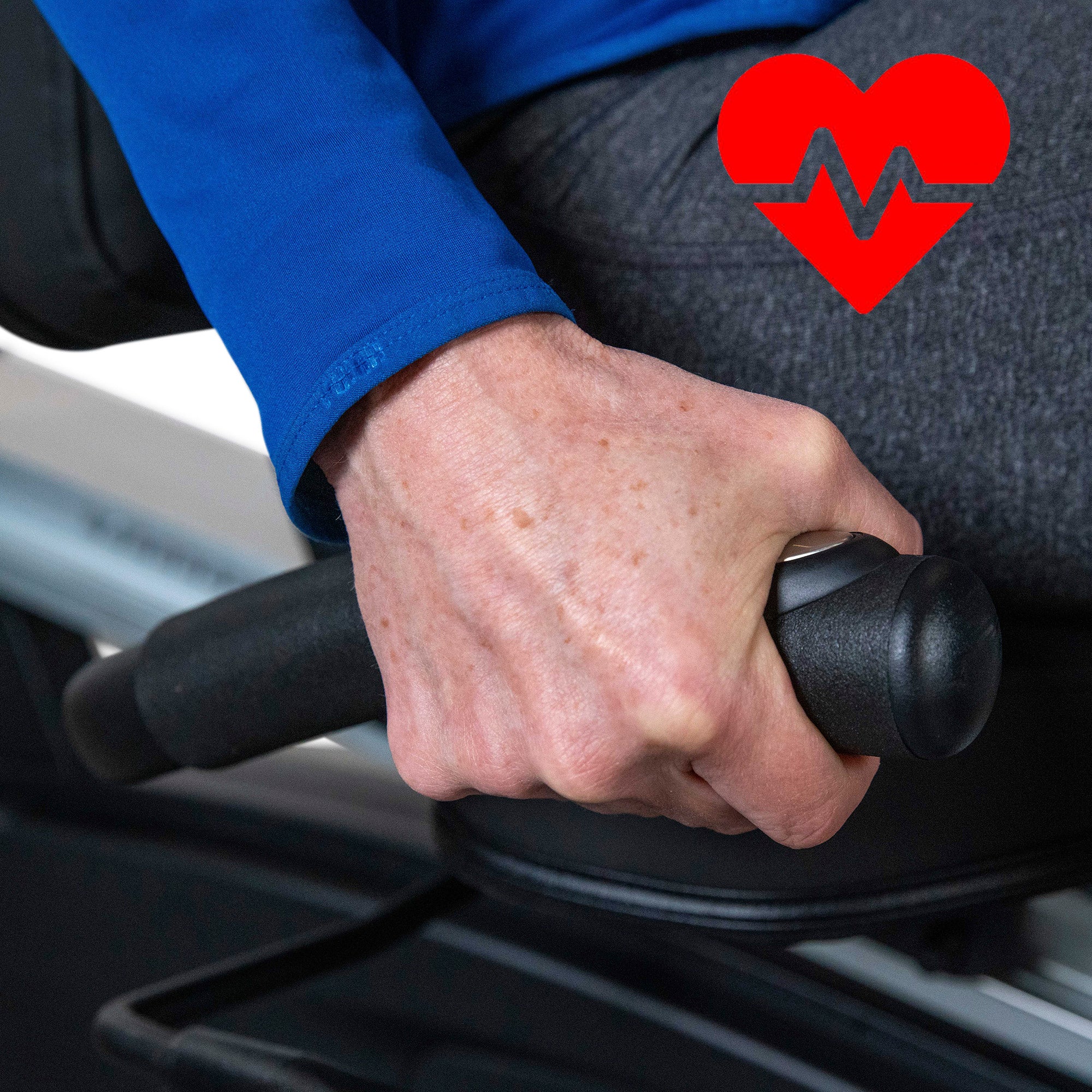 Bicicleta reclinada CyclePlus con ejercicio para brazos