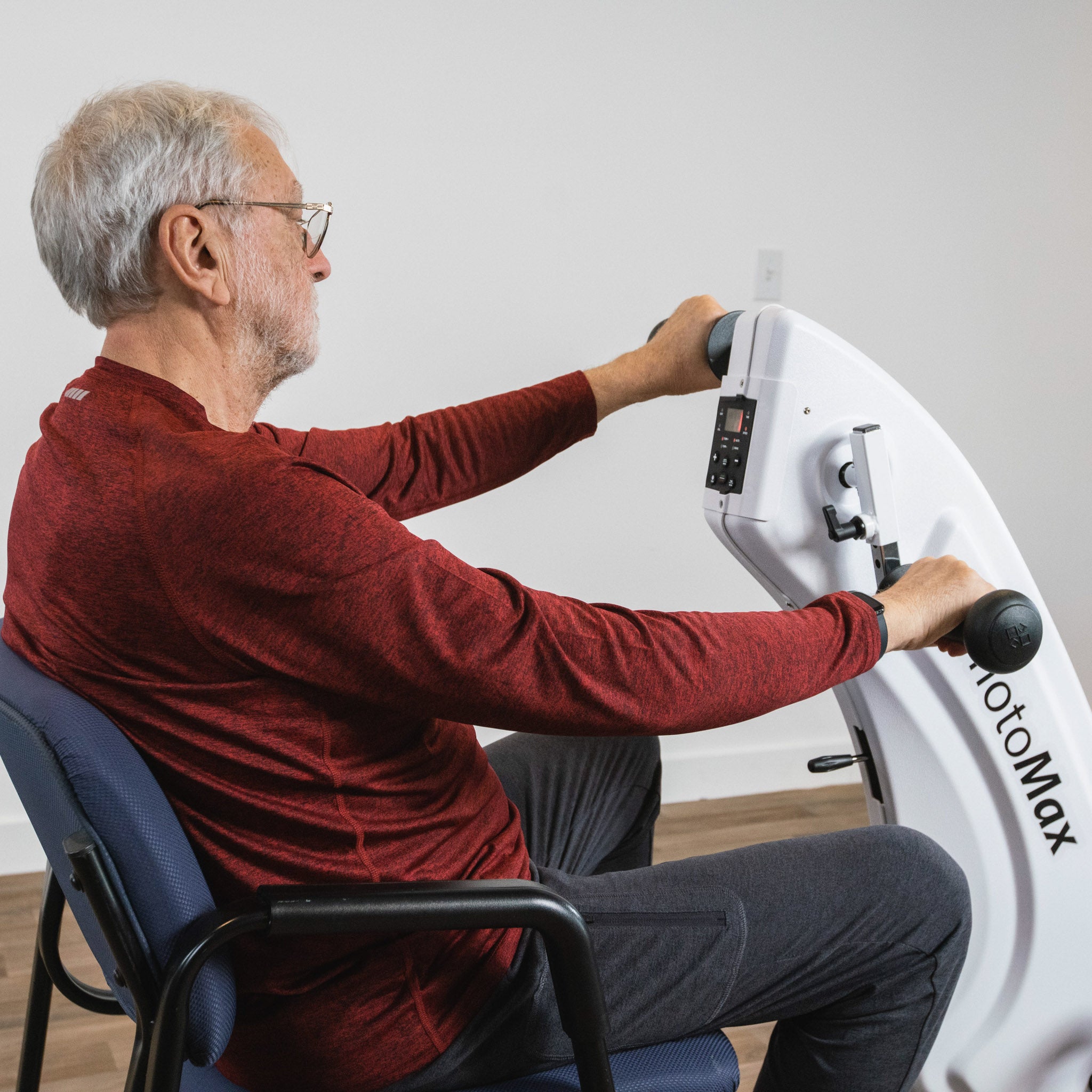 Máquina de ejercicios motorizada MotoMax Active and Passive Trainer